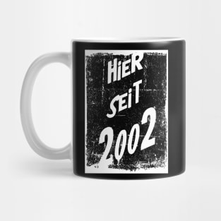 born 2002 birthday present Mug